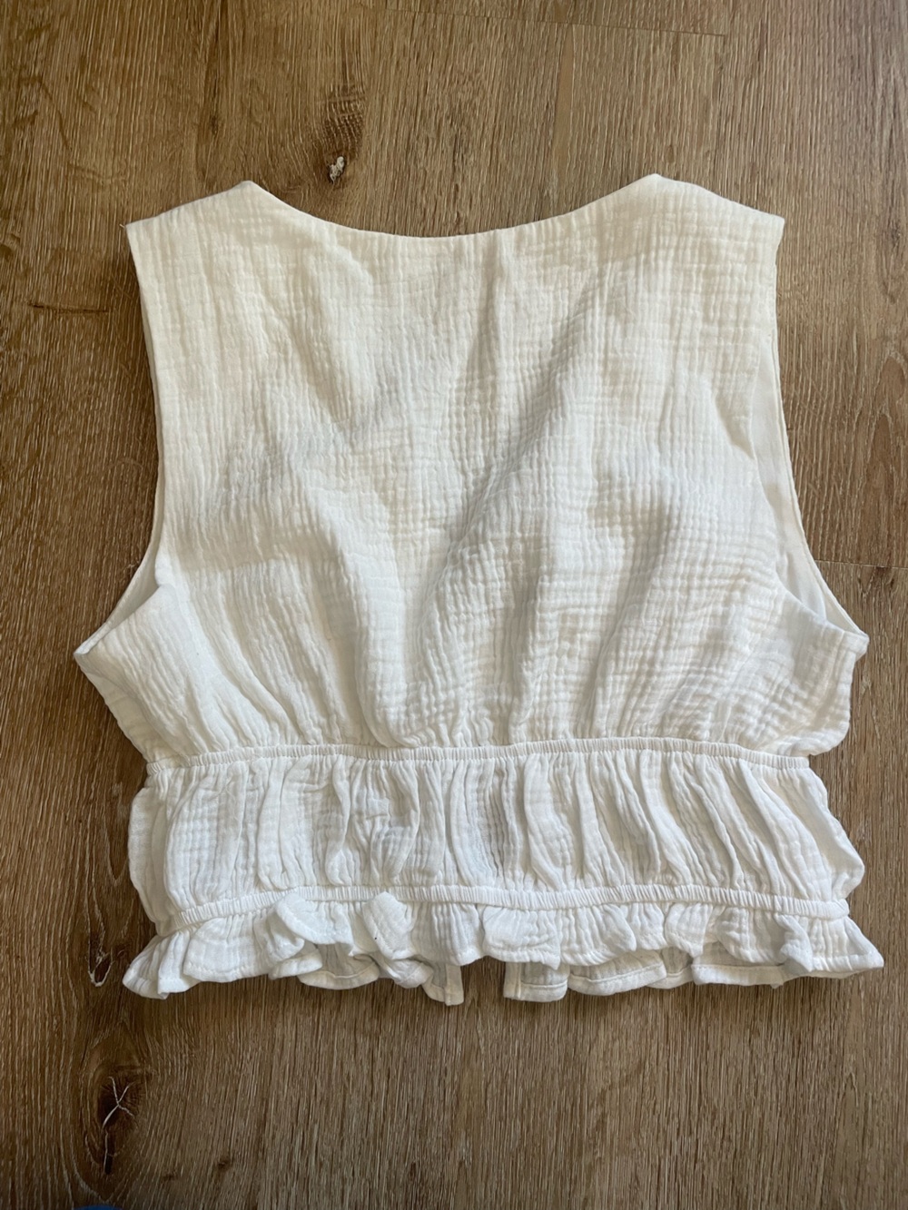 Lush White Textured Drawstring Shorts - Picture 3 of 4
